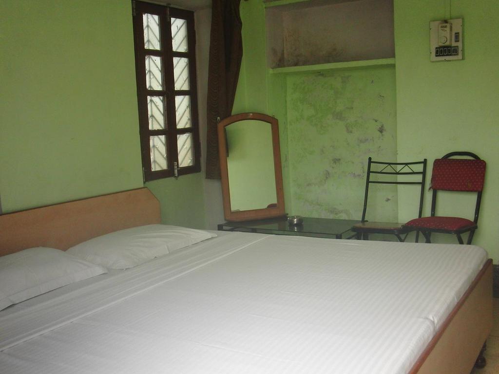Shivakashi Guest House Váránaszi Kültér fotó